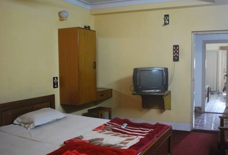 Alankar Lodge, Kharagpur 4